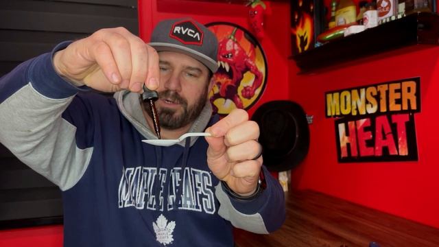 I Try Pepper X Oil From The World’s Hottest Pepper смотреть онлайн