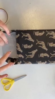 Туториал на упаковку подарка крафтовой бумагой