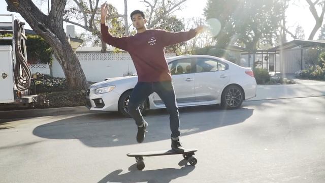 How to ride the Sapphire 01 Weight-Sensing Electric Skateboard смотреть онлайн