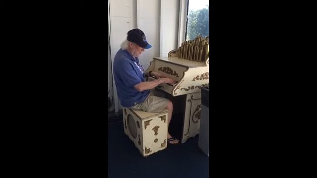 Calliope смотреть онлайн