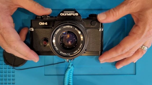 Olympus OM4 Film Unload Tutorial | How to check a 35mm camera for proper film advance.