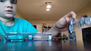 Как делать трюки на фингер BMX