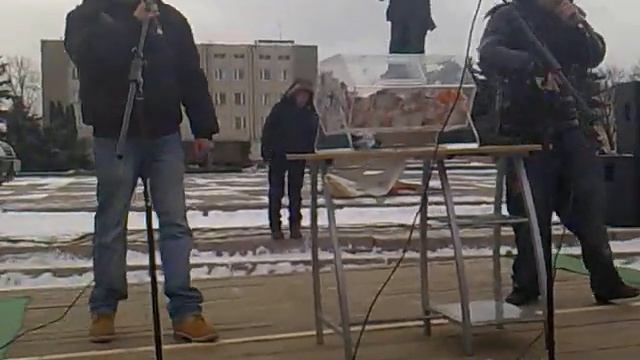 TOLIBA$ feat NIGGAДЯЙ - Среди Людей(г.Малин 16.032013) смотреть онлайн