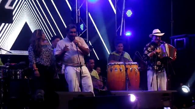 PASAME LA LENGUA EN SALSA смотреть онлайн