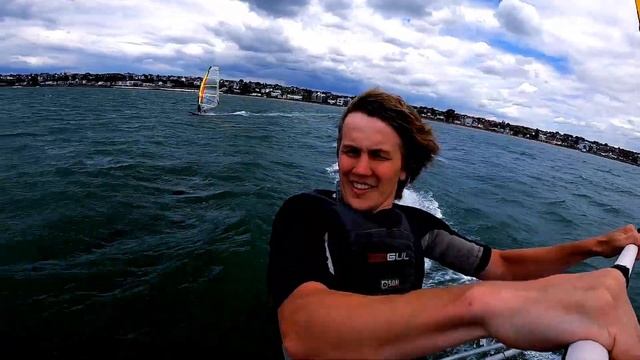 Windsurfing Force 4 - Racing Across The Thames