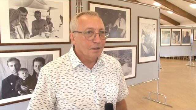 В память о Валерии Ростове открылась выставка из 70 фотографий смотреть онлайн