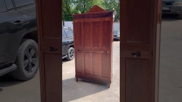 Антикварный шкаф в стиле ампир