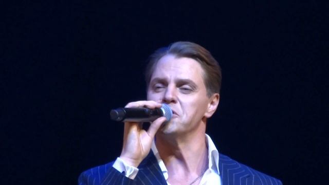 Белая дверь. Иван Ожогин. Концерт 13.03.2024 смотреть онлайн