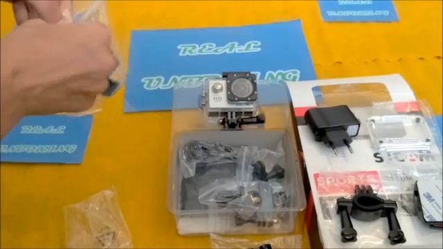 Dealextreme unboxing (1) - SJCAM SJ4000 Action camera / Action cam HD original (Italia - ita) смотреть онлайн
