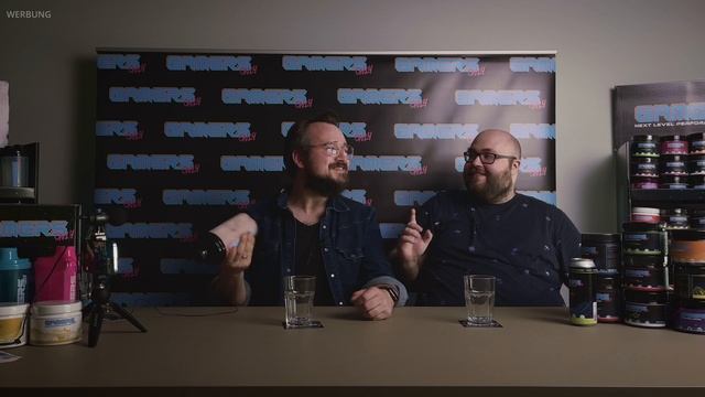 GEHEIME SORTE BEI GAMERS ONLY - Zu Besuch Teil 1 смотреть онлайн