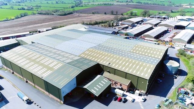 Stan Robinson Ltd смотреть онлайн