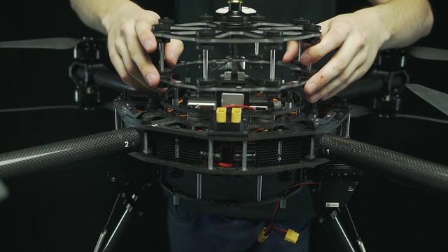 Top / Bottom camera mounting on Heavylift KX-8 multirotor drone смотреть онлайн