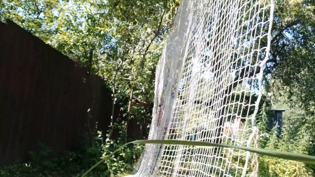 Throwing water balls with a sling. How the safety net works. Работа сетки мячи 100 грамм смотреть онлайн