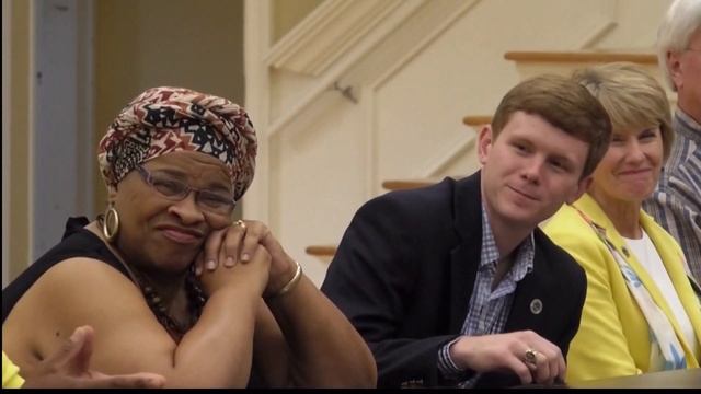 Councilwoman Pushing For Meetings To Be Televised - Jaclyn Coleman смотреть онлайн
