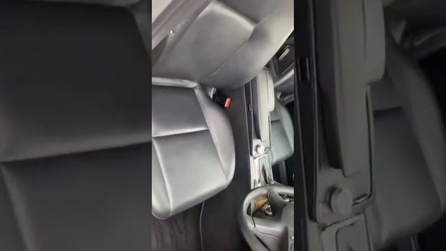 Mercedes-Benz C Class 1.8 C200K Elegance Auto Euro 4 4dr смотреть онлайн