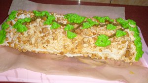 Рулет Павлова из меренги