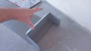Приспособа для ускорения укладки плитки