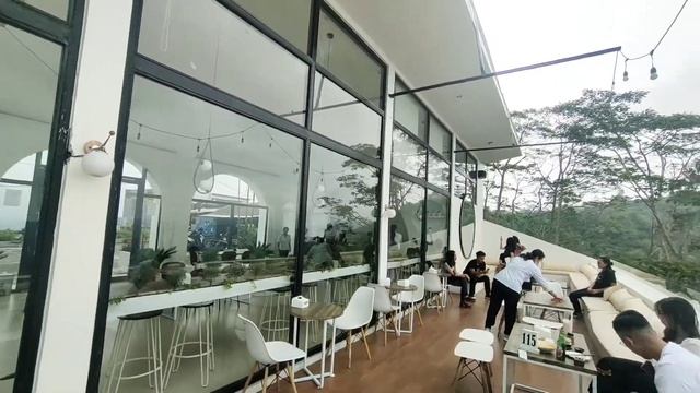 NONGKRONG BARENG AGUS KHO. Salah satu CAFE TERBAIK di Kintamani Bali! Best! (El Lago Bali)