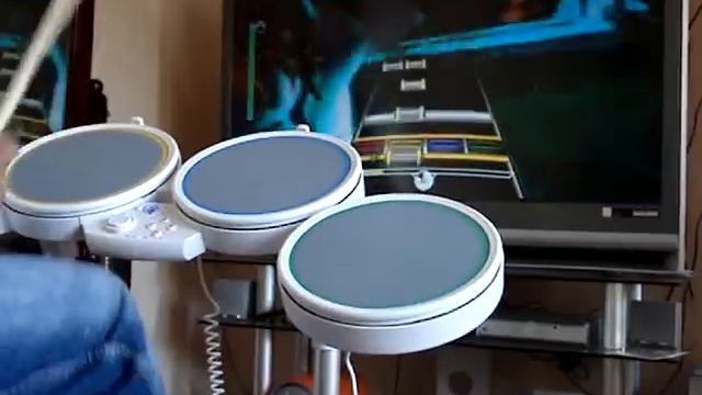 Rock Band (Wii) Enter Sandman 93% Expert Salvador Paul смотреть онлайн