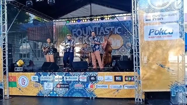 Директор Азовского моря - Буги смотреть онлайн