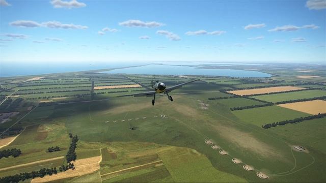 Bf.109G2 откинул колеса после попадания Як-9Т смотреть онлайн