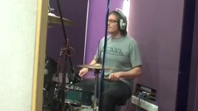 In the Studio-Recording the New Album-June 2009-Leeds, England смотреть онлайн