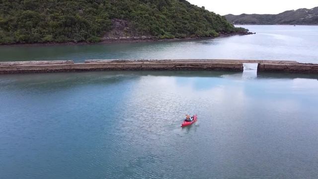 Tucktec Kayak смотреть онлайн