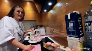 ПАРАДЕЕВИЧ ПРОВОДИТ КУКИНГ С КАЕЙ | КУКИНГ-СТРИМ ПАРАДЕЕВИЧА С КАЕЧКОЙ
