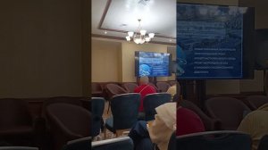 На выставке недвижимости Mipif.
Часть седьмая.