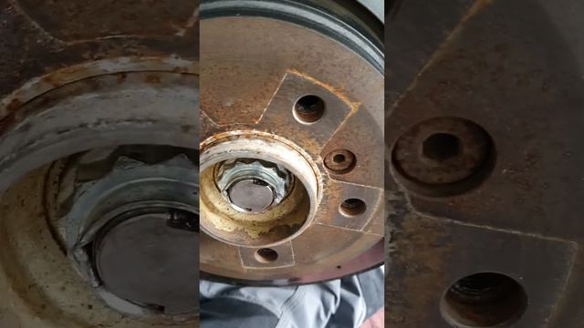 BMW 5 E60 Abtriebswelle von GSP 205082 zuviel Spiel. Teil 2. Mit Neue von GKN. смотреть онлайн