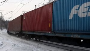 Первый ЭП1, первый и "дедморозный" ЭП1П, другие электровозы и электрички на перегоне Кача - Снежниц