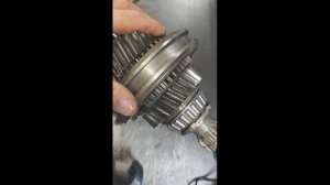 Unimog 1400 на капитальном ремонте!    Часть 5.  КПП