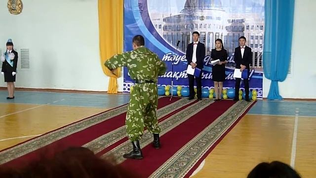 Владение нунчаками. Показательное выступление ВПК "Аскер".
