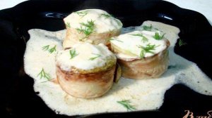 Кабачковые рулетики с фаршем в соусе
