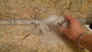 Жидкий дым электронной сигареты