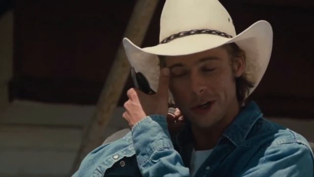 델마와 루이스에서 도둑놈으로 나오는 브래드 피트 смотреть онлайн