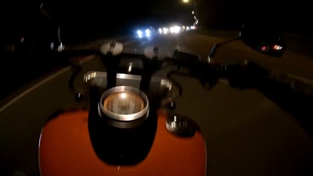 Yamaha Drag Star Bobber Ride | Night Riding bobber