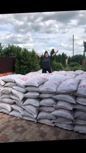 Доставили в Тулу мульчу и грунты смотреть онлайн