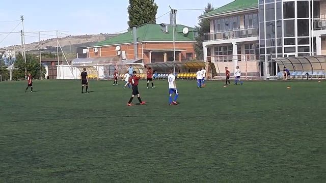 СКИФ 2009(Новопавловка)-Авангард СШ 6 (Джанкой,2009) 2:1(2тайм). ДЮФЛ Крыма, 6 тур (17.10.2020) смотреть онлайн