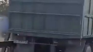 Леонид Якубович на уборке свёклы.