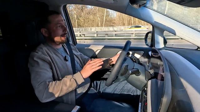 BUICK GL8 | Минивэн популярней Zeekr и Voyah в Китае смотреть онлайн