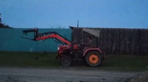 Шифенг 244 с погрузчиком и вилами