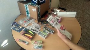 Распаковка посылки с поводками флюорокарбоновыми оснащёнными Lucky John