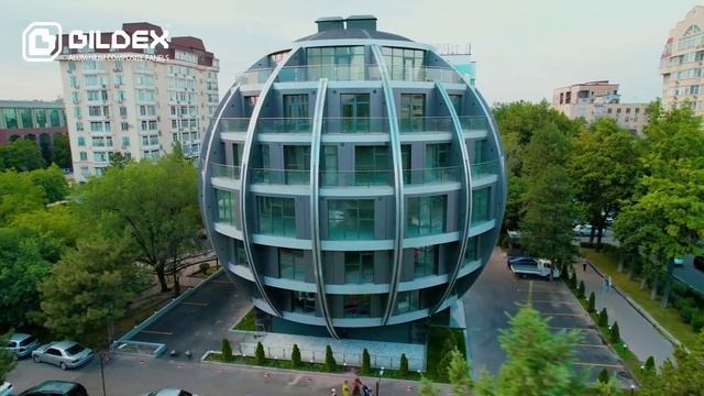 Жилой дом в виде шара из АКП БИЛДЭКС смотреть онлайн