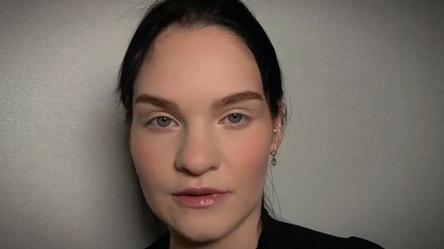 Яркий макияж и обзор новой косметики✨/magestic, revolution, holika holika, vivenne sabo смотреть онлайн