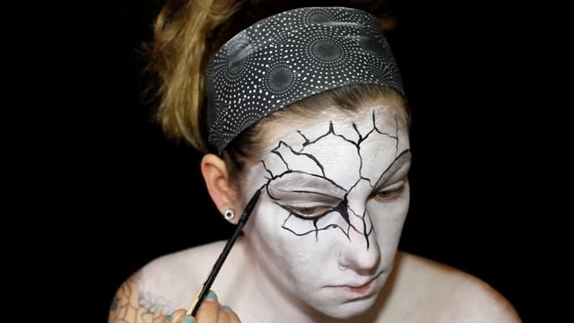 BLACK MAMBA | Natasha Noemi Inspired | Body Painting смотреть онлайн
