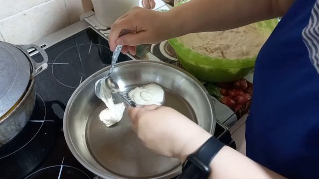 Вечерняя уборка на кухне/Жарю оладьи смотреть онлайн