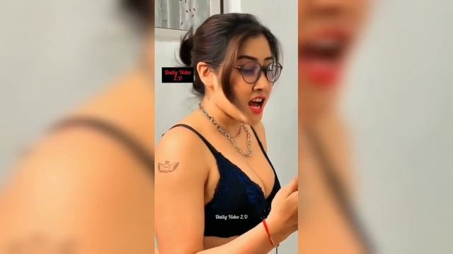 wow hot baby 🔥❤️ | Nip slip | Nip slips | Nipslip | Nips slip | bollywood nip slip | indian nip sli