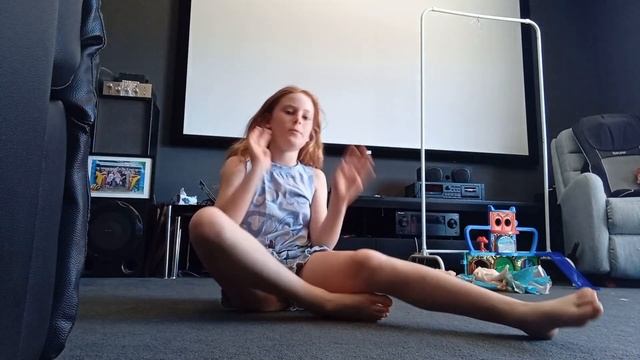 How to do gymnastics 🐸🩷 смотреть онлайн