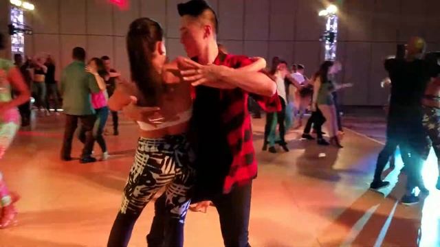 Clark Ji & Tatiana Bachata Sensual [gone wrong] 2019 Toronto BSK congress 2 songs in a row смотреть онлайн